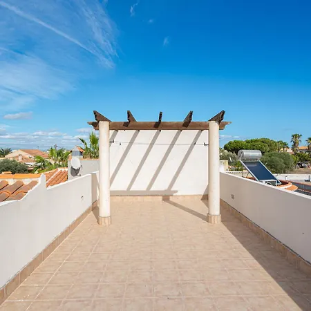 Hola Casita * تورّيفيِخا